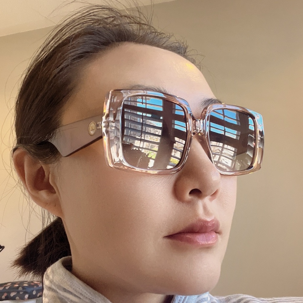Brand new | Le Specs Sunglass | GLO GETTER | PEBBLE